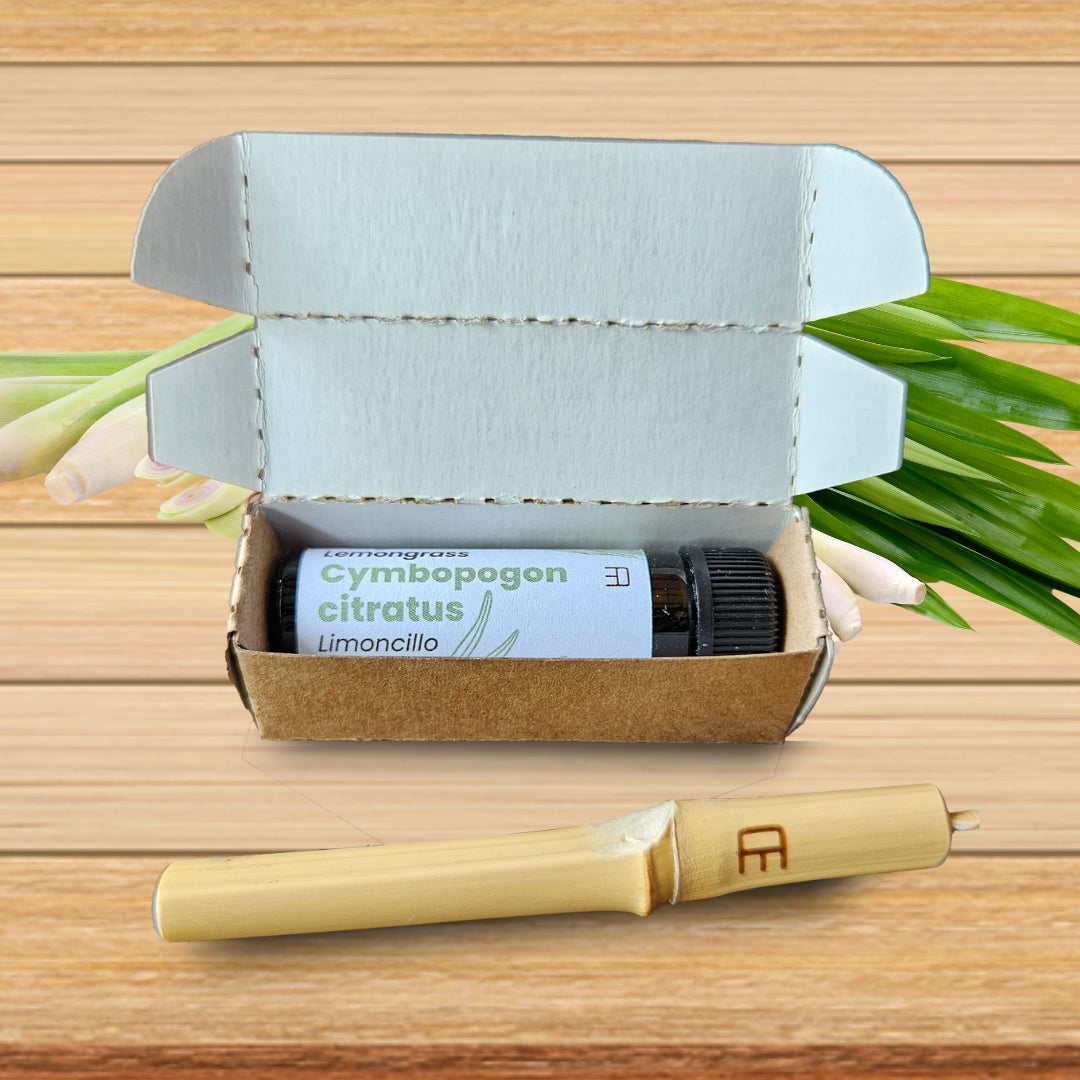 Inhaling 100% pure lemongrass essential oil through PIA delivers a refreshing and invigorating experience. Lemongrass is celebrated for its ability to boost concentration, clear the mind, and enhance mental clarity. Each breath brings a vibrant, citrusy aroma that sharpens your focus and energizes your senses.
Our lemongrass essential oil comes in a premium 5.5 ml glass bottle, ensuring exceptional purity and quality in every drop. Designed for use with PIA